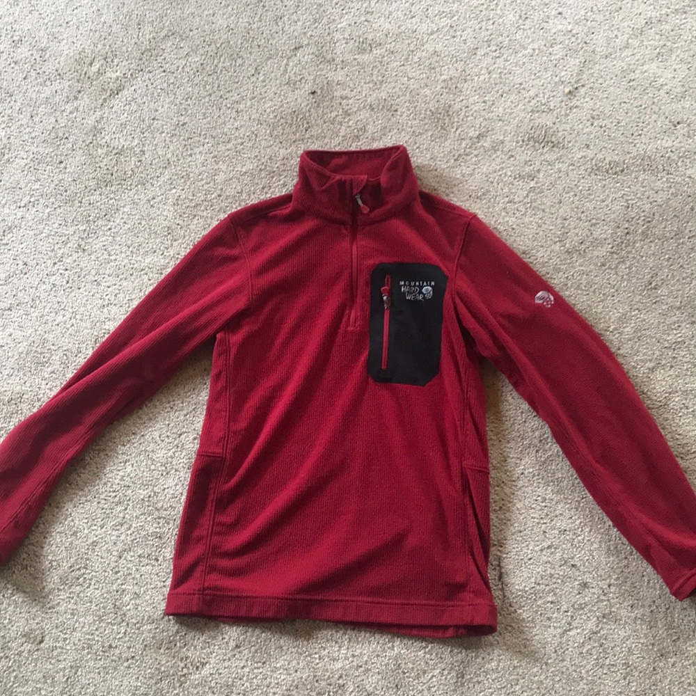 Mountain Hardwear fleece 1/2 zip shirt